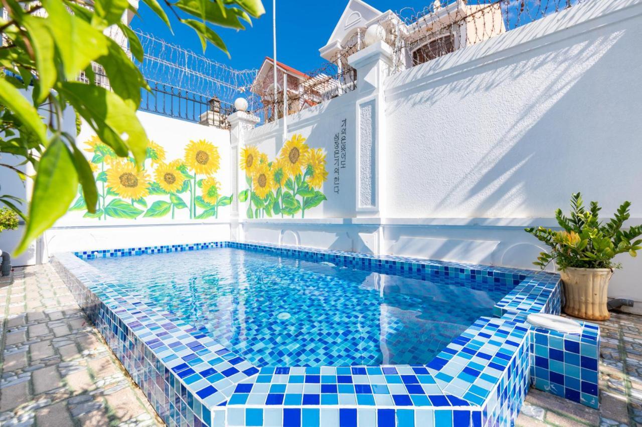 Palm Villa 3 - 5Bedrooms In Center Vungtau Vũng Tàu Exterior foto