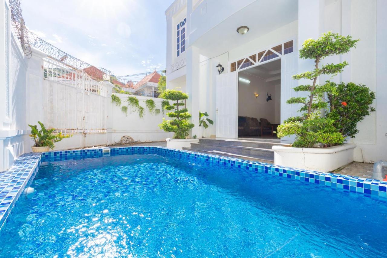 Palm Villa 3 - 5Bedrooms In Center Vungtau Vũng Tàu Exterior foto